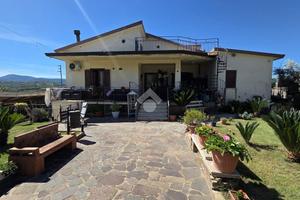 VILLA SINGOLA A SANT'AGATA DE' GOTI