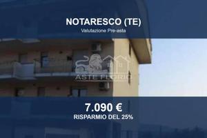 Immobile in asta di 28 m² a Notaresco