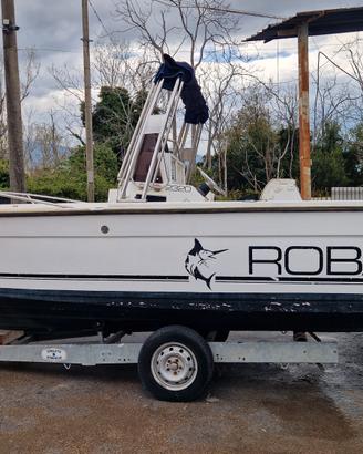 Robalo 2320 senza motore 
