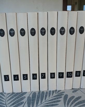 13 volumi Hurrà Juventus