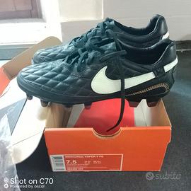 Nike Ronaldinho dois