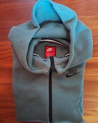 tuta nike tech 14 anni ragazzo
