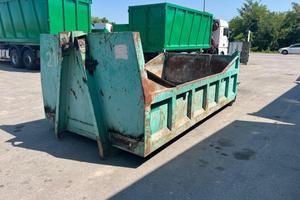 CONTAINER SCARRABILE USATO A CIELO APERTO