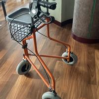 Deambulatore 3 ruote NUOVO