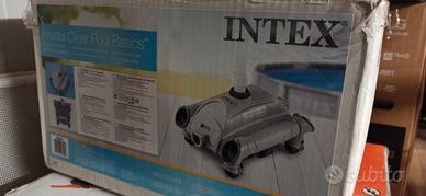 robottino pulisci piscina 