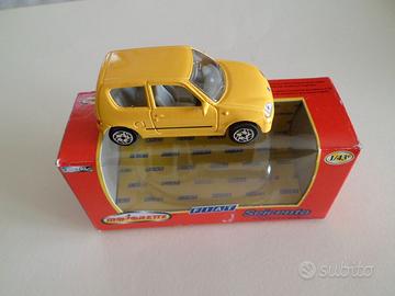 MAJORETTE FIAT CINQUECENTO SPORTING GIALLA 1:43
