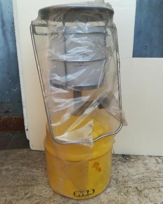 Lampada o fornello da campeggio