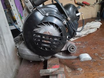 motore vespa hp 4 marce completo come nuovo