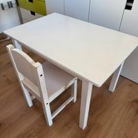 Tavolo da gioco in legno per bambini inclusa sedia