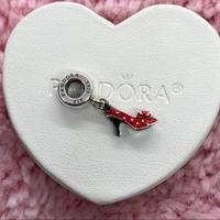 Pandora Disney Park Charm Scarpa di Minnie