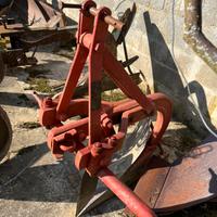 Aratro Ferguson d'epoca