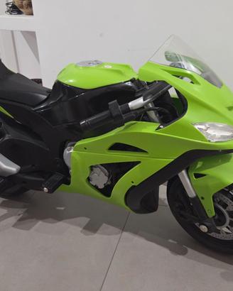 Moto elettrica per bambini – Verde – Usata pochiss