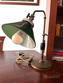 Lampada ministeriale