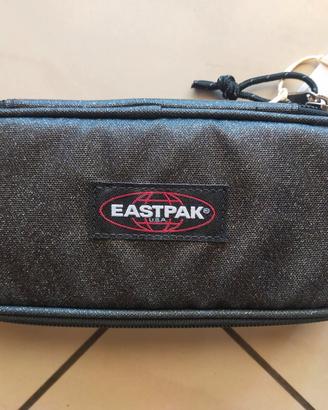 Astuccio ovale EASTPAK - Spark Black 