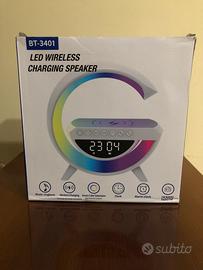 4 in 1 lampada, speaker, caricatore, sveglia