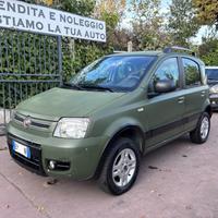 FIAT Panda 1.3 MJT 16V DPF 4x4 Climbing