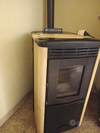 Stufa a pellet  extraflame isabella