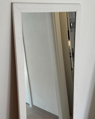 Specchio da parete in legno bianco