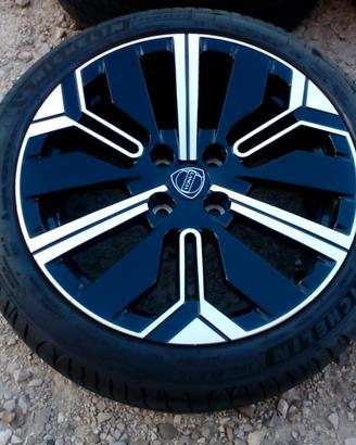cerchi e gomme nuove 17 originali lancia 
