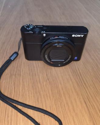 Sony rx100 V. DSC-RX100M5A