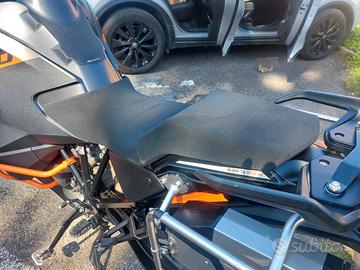 SELLE KTM 1290 SUPER ADVENTURE S MY 2021