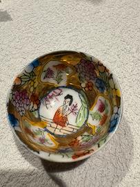 Ciotolina e telefonino da collezione