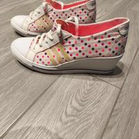 Sneakers Adidas con zeppa