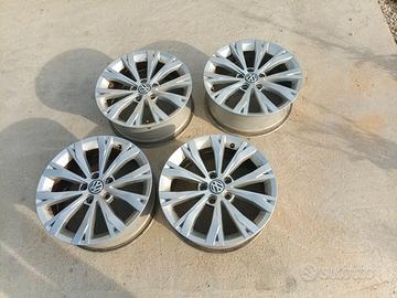 Cerchi lega da 17  Volkswagen 5x112