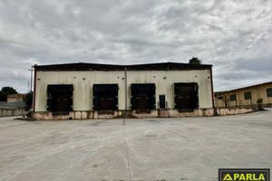 Immobile di 6800 m² con 2 locali a Canicattì
