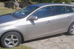 Volvo V60 geartronic D3