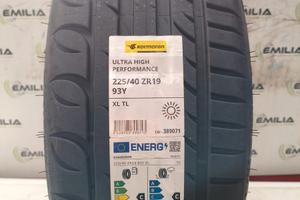 GOMME NUOVE 225/40R19 KORMORAN ESTIVE 4725