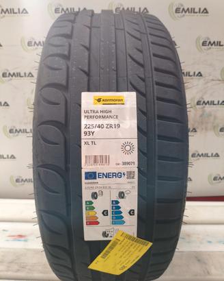 GOMME NUOVE 225/40R19 KORMORAN ESTIVE 4725