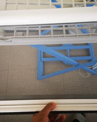 Zanzariera a rullo con catena 67x240 modificabile