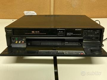 Sony HiFi Stereo video cassette recorder SLV-757