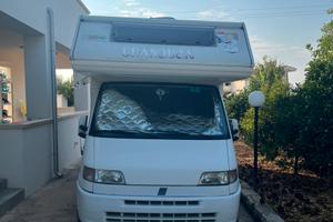 Camper mansardato