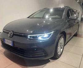 Volkswagen Golf 8ª serie Variant 1.0 eTSI EVO DSG