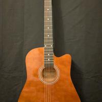 Chitarra acustica a 6 corde
