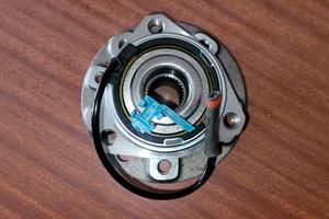 cuscinetto ruota bmw serie 1