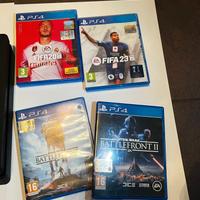 Ps4 con 2 joistick e 4 giochi ps4 e una sorpresa