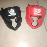 Caschetti e guanti boxe MMA