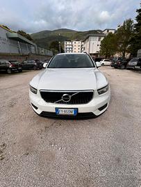 Volvo XC40 200 CV Automatica – 2019 – 160.000 km