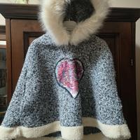 Mantellina lana con cappuccio Tg 6/7 anni