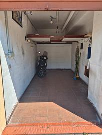 Genova Prà Torrazza Box auto con parcheggio