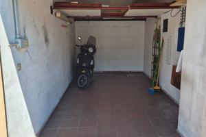Genova Prà Torrazza Box auto con parcheggio
