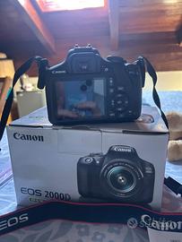 CANON EOS 2000D