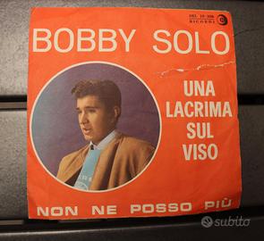 Una lacrima sul viso - 45 giri