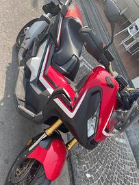 Xadv 750