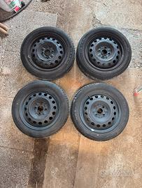 Gomme e cerchi Peugeot 107