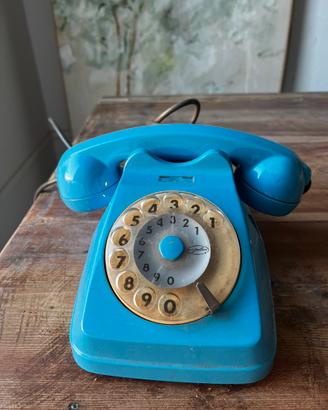 Telefono a disco vintage azzurro