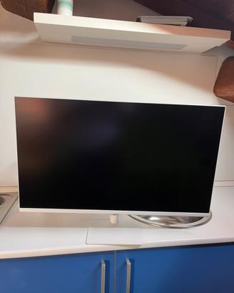 Samsung Monitor M7 32”